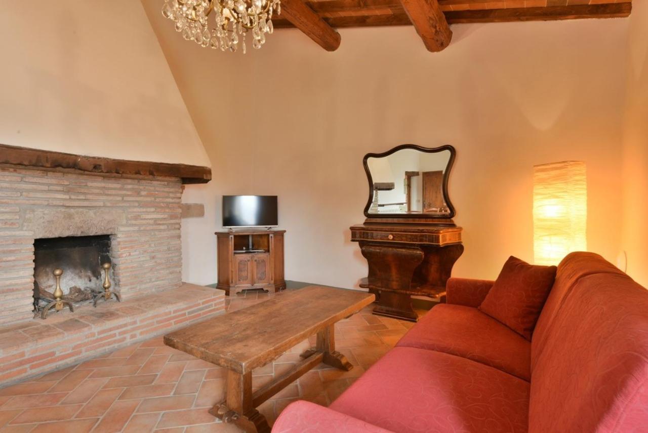 Agriturismo I Poggilunghi ชิวิเตลลาอินวัลดิเคียนา ภายนอก รูปภาพ