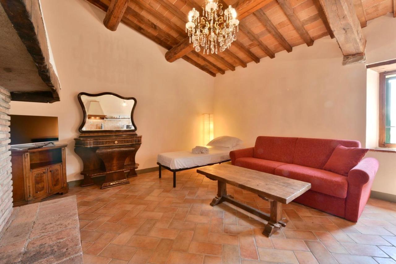 Agriturismo I Poggilunghi ชิวิเตลลาอินวัลดิเคียนา ภายนอก รูปภาพ
