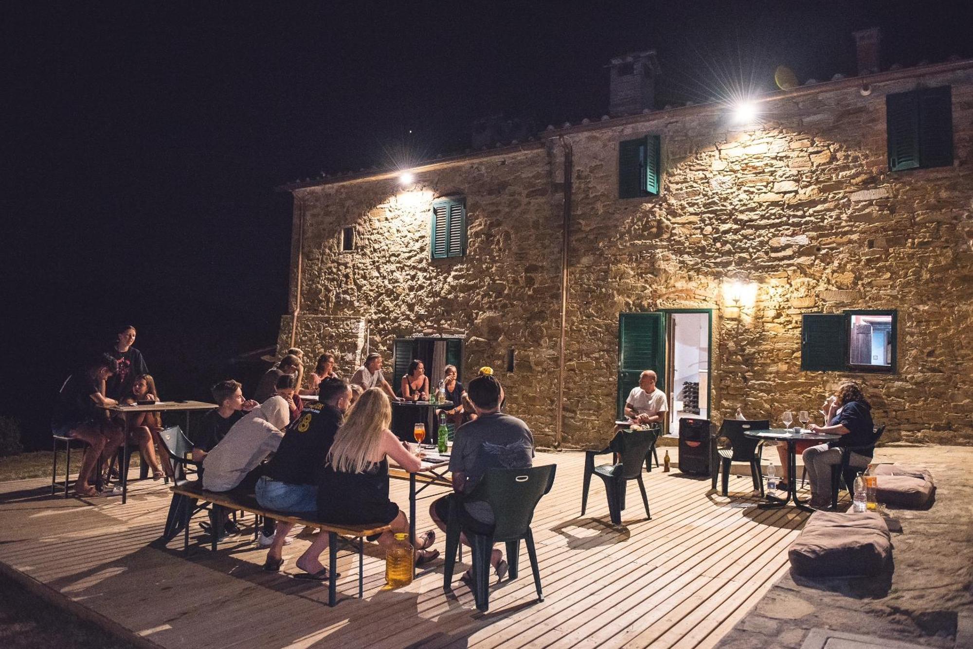 Agriturismo I Poggilunghi ชิวิเตลลาอินวัลดิเคียนา ภายนอก รูปภาพ