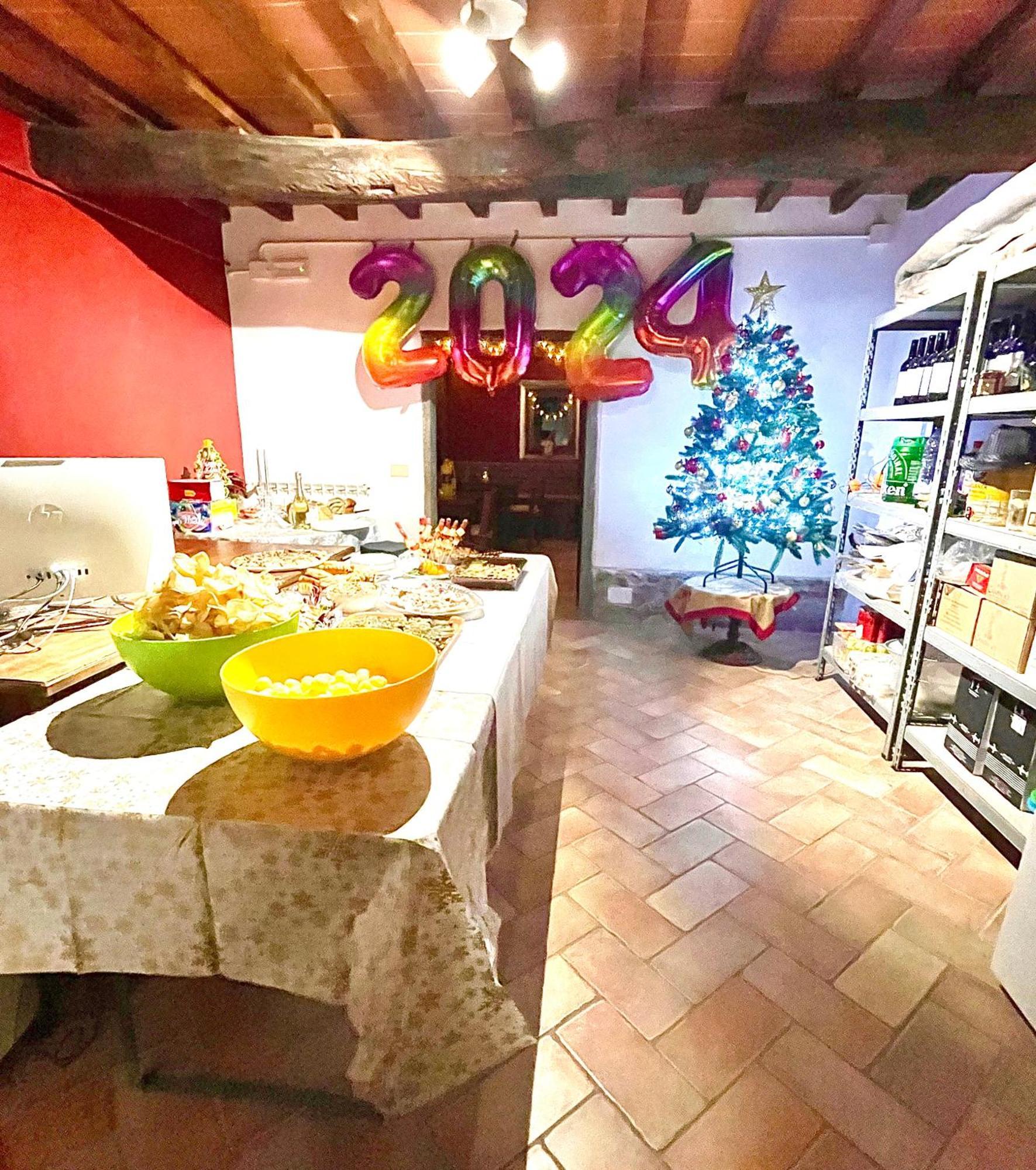 Agriturismo I Poggilunghi ชิวิเตลลาอินวัลดิเคียนา ภายนอก รูปภาพ